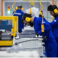 اپراتور خط تولید