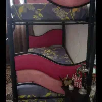 تخت دو طبقه و میز توالت ست|تخت و سرویس خواب|قدس, شهرقدس|دیوار