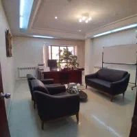 گاندی   -  ۱۶۰   متر   اداری  -  ۵  اتاق