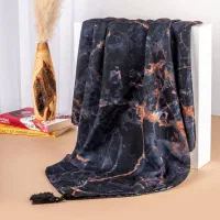 شال و روسری با قیمت مناسب