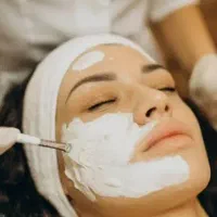 فیشیال تخصصی وسم زدایی برای بدن و پوست شما|خدمات آرایشگری و زیبایی|قم, پردیسان|دیوار