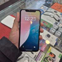 دو عدد ۱۱ نرمال ترو تمیز بدون بازشدکی|موبایل|مشهد, گلبرگ|دیوار