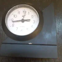 ساعت رومیزی زنگ دار در طرح های مختلف