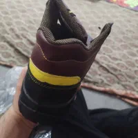 کفش کار پنجه فولادی