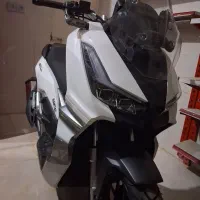 موتورسیکلت ADV160