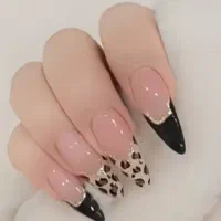 خدمات ناخن با بهترین کیفیت