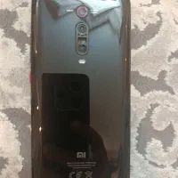 mi۹t گوشی قاب و ال سی دی نو نیاز به تعمیر