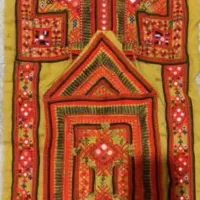 فروشی قیمت فقط ۴ میلیون ۸۰۰ هزارتومن،توضیحاتو بخون