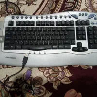 کیبورد در حد نو