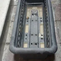 گلدان پلاستیک|گل و گیاه طبیعی|هشتگرد, هشتگرد قدیم|دیوار