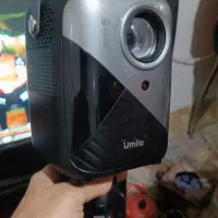 پروژکتر‌.تلویزیون‌فول‌امکانات