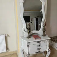 اینه کنسول و شمعدان