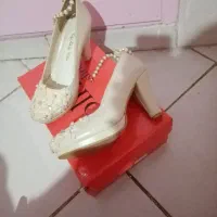 کفش مجلسی مروارید و شکوفه کارشده