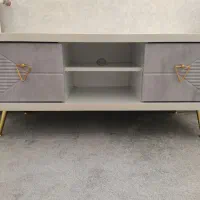 میز تلویزیون در حد نو