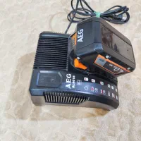 شارژر اصلی آاگ AEG