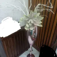 گل و گلدان
