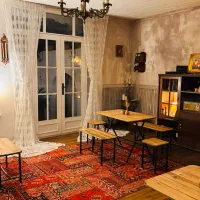 نیازمند سالندار خانم