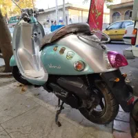 موتور پاکشتی یاماها وینو|موتورسیکلت|صحنه, |دیوار