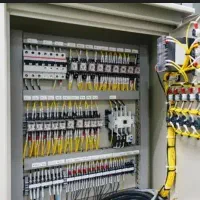 استخدام برق کار صنعتی