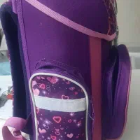 کیف(کوله)مدرسه|کیف، کفش، کمربند|ری, صفاییه (چشمه علی)|دیوار