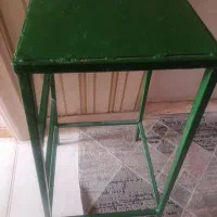 چهارپایه فلزی از جنس آهن محکم و سالم|مبلمان خانگی و میز عسلی|ری, هاشمآباد|دیوار