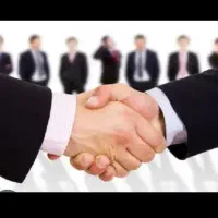 اپراتوردستگاه تزریق و پرس نیروی آقاو خانم جوان