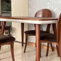 میز ناهارخوری