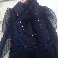 لباس وپالتو|لباس|فردیس, فردیس|دیوار