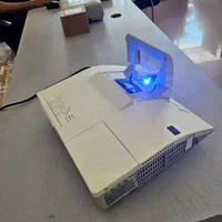 فروش ویژه ویدئو پروژکتور HDMI ، لامپ اصلی و کنترل|تلویزیون و پروژکتور|مشهد, گوهرشاد|دیوار