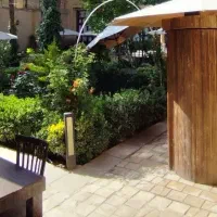 استخدام  صندوقدار و سالندار و ظرفشور آقا