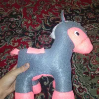 عروسک|اسباب‌‌بازی|گلبهار, شهر جدید گلبهار|دیوار