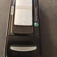 گوشی کلکسیونی سونی اریکسون سالم با شارژر