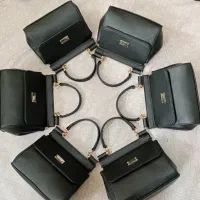 استخدام.چرخکار.کیف زنانه و دخترانه