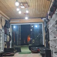 به یک نصاب تعمیرات صندلی نصب روکش