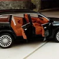 ماشین فلزی دودزا مرسدس