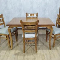 میز غذاخوری