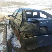 یک دستگاه خودرو سواری پژو دوهزار چپی مدل 73روشن|خودرو سواری و وانت|چادگان, |دیوار