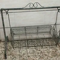 گهواره آهنی نو کاملا سالم ،قیمت مناسب