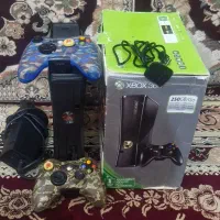 ایکس باکس اسلیم هارد ۲۵۰ داخل هارد ۳۰ تا بازی