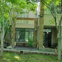 فروش باغ ویلایی بسیار زیبا وآباد در اسفنجان