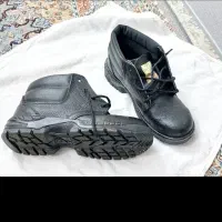 کاپشن نو سایز ۲xنفت بهران و نیم بوت چرم سایز ۴۳|لباس|تهران, حکیمیه|دیوار