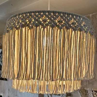 لوستر رافیا|لوستر و چراغ آویز|تهران, فلسطین (میدان انقلاب)|دیوار