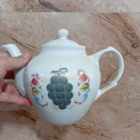 قوری بزرگ‌ کوچیک قیمت ۱۵۰ حراج|قوری، کتری، قهوه‌ساز دستی|نظرآباد, نظرآباد|دیوار