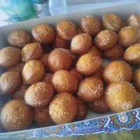 ب یک خانم جهت کار در قنادی نیازمندیم