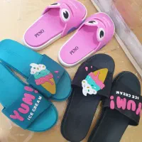 دمپایی بچه گانه ۱۵۰