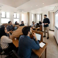 کلاس حضوری آموزش ChatGPT و هوش مصنوعی