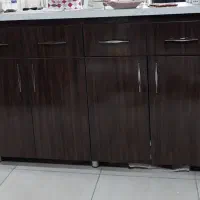 ۲ عدد کابینت مناسب برای آشپزخانه و کاملا سالم