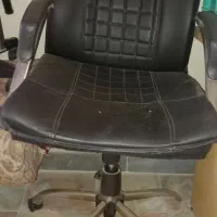 صندلی چرخدار اداری