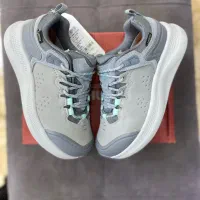 کتونی هامتوی اورجینال با چرم طبیعی، کاملا ضدآب.