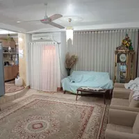 آپارتمان وسط شهر با شرایط عالی